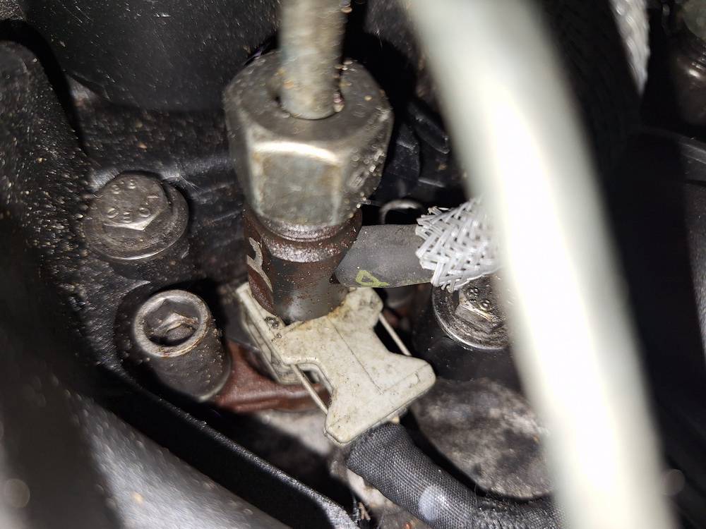 Citroen C5 2009 Polttoainesuutin