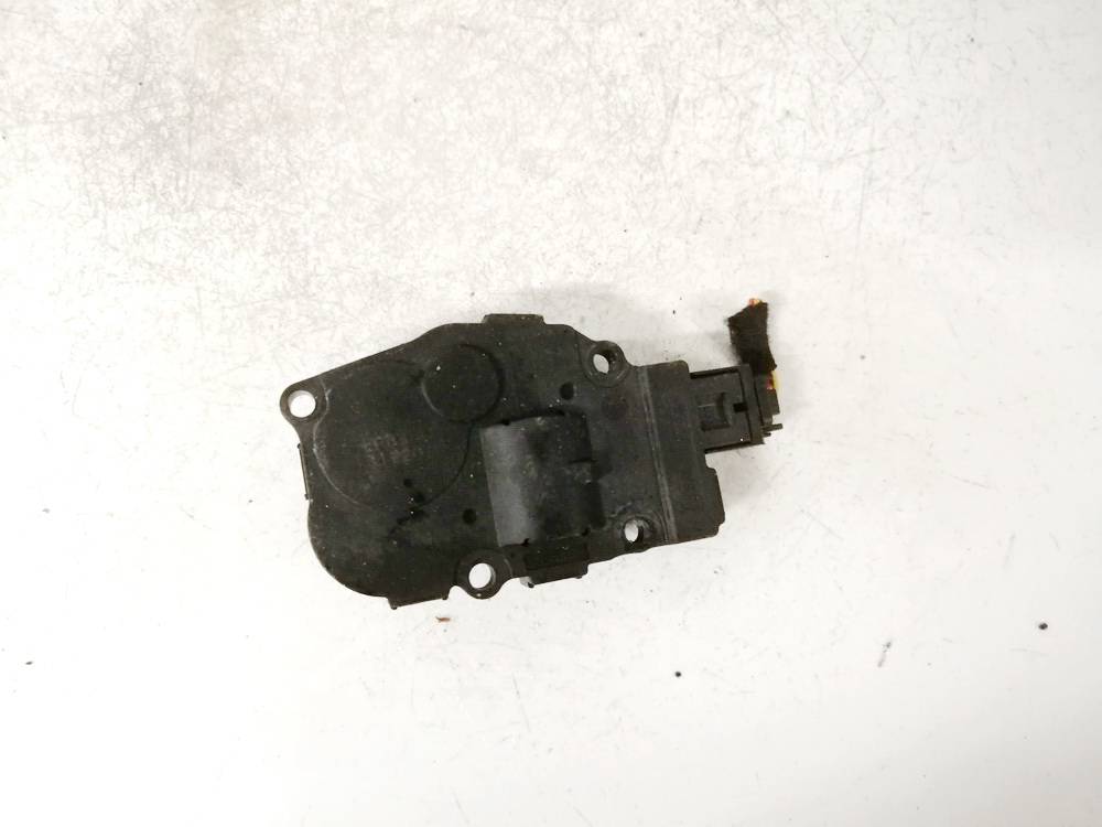 EFB350 Citroen Berlingo 2011 Silnik klapki nagrzewnicy