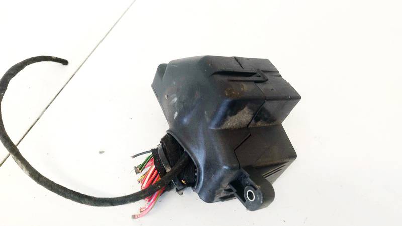 Skoda Octavia 2005 Fuse box - Thumbnail 3