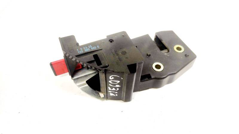 1K0885682E Skoda Octavia 2005 Seat Lock Latch assembly