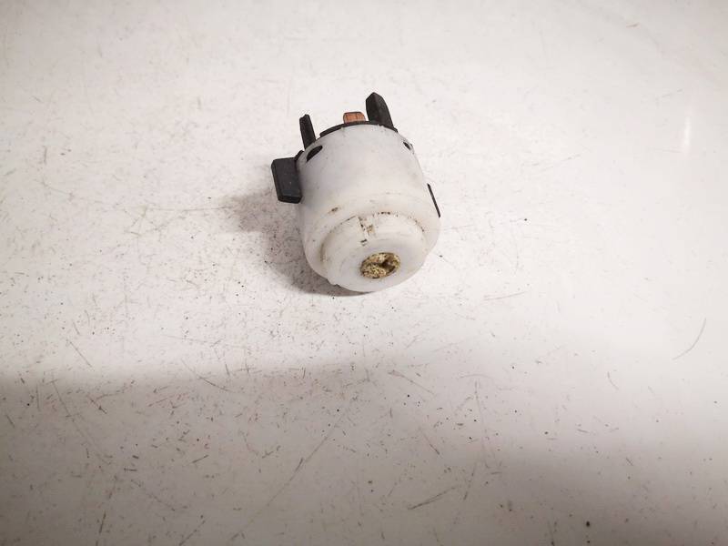 4B0905849 Volkswagen Golf 1998 Ignition Starter Switch