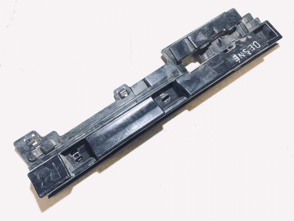 51777256918 BMW 3-Series 2012 Côté Jupe Support Côté Droit