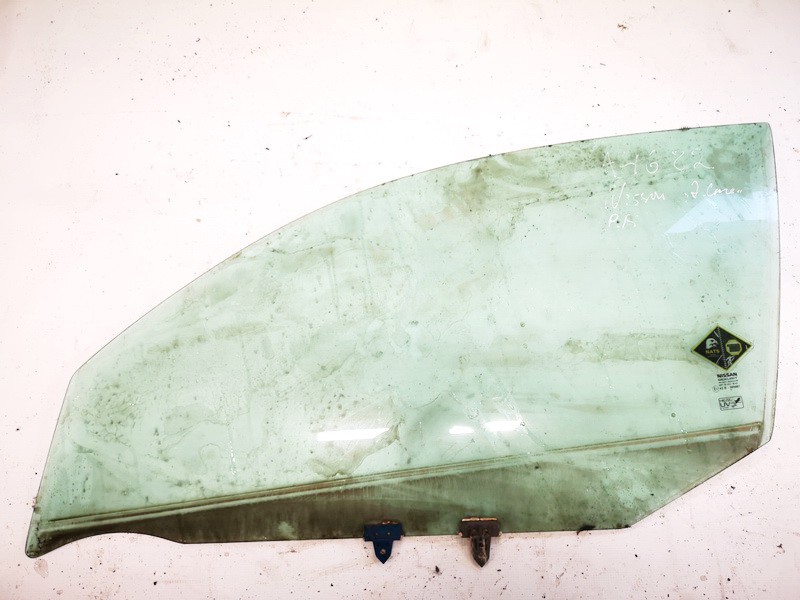 Nissan Almera 2000 Oven lasi - EDESSÄ VASEMMALLA