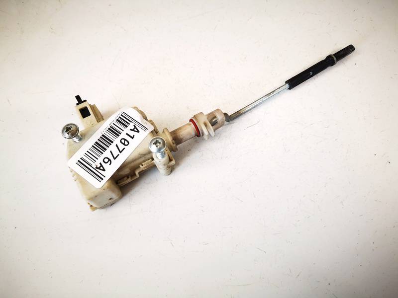 3B0810773B Volkswagen Passat 2005 Fuel Pump Locking Seal Cover O Ring