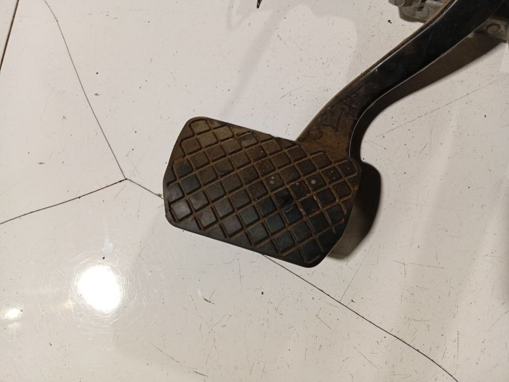 8D1721117P Skoda Superb 2005 Pedal work, Brake pedal, Pedal bracket, Clutch pedal - Thumbnail 2