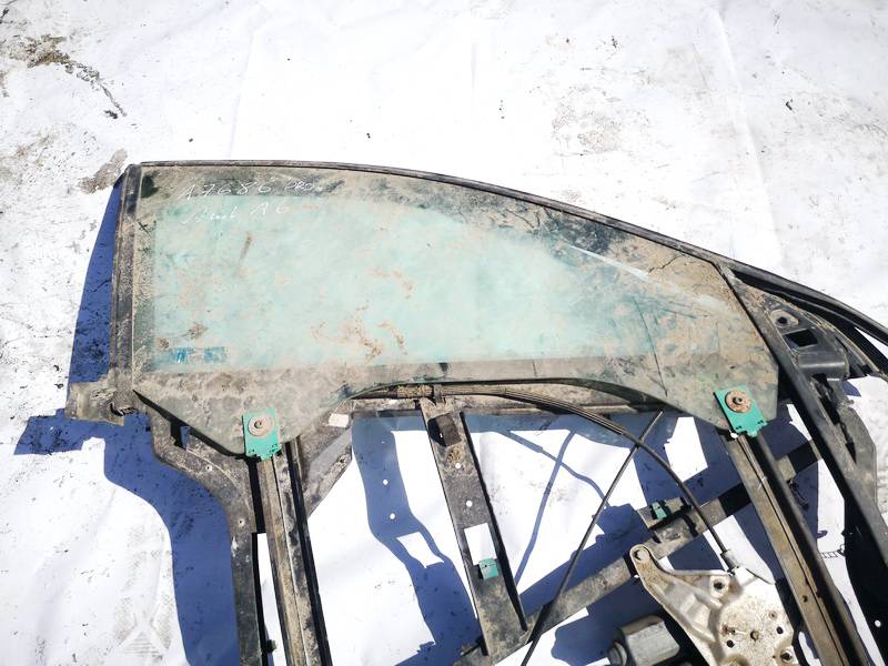 Audi A6 1997 Duru stiklas P.D.