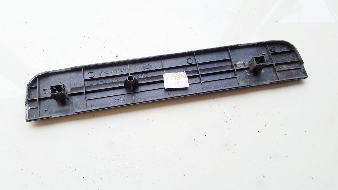 769B2AV710 Nissan Primera 2004 Interior door step trim - REAR RIGHT - Thumbnail 2