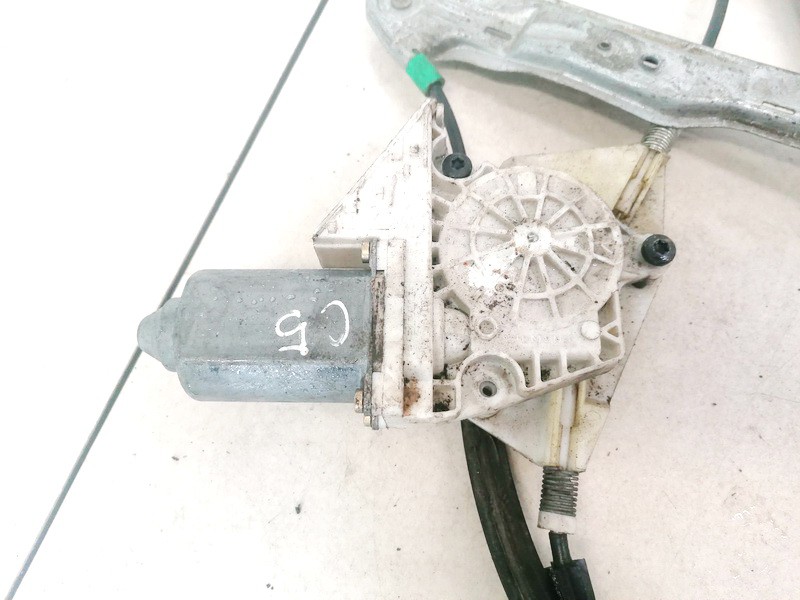 101386101 Volkswagen Golf 1999 Window Motor - FRONT RIGHT