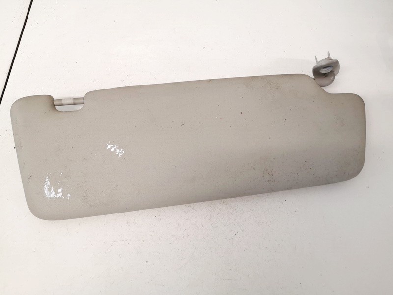 8E0857551 Audi A4 2005 Sun Visor, With Light and Mirror and Clip