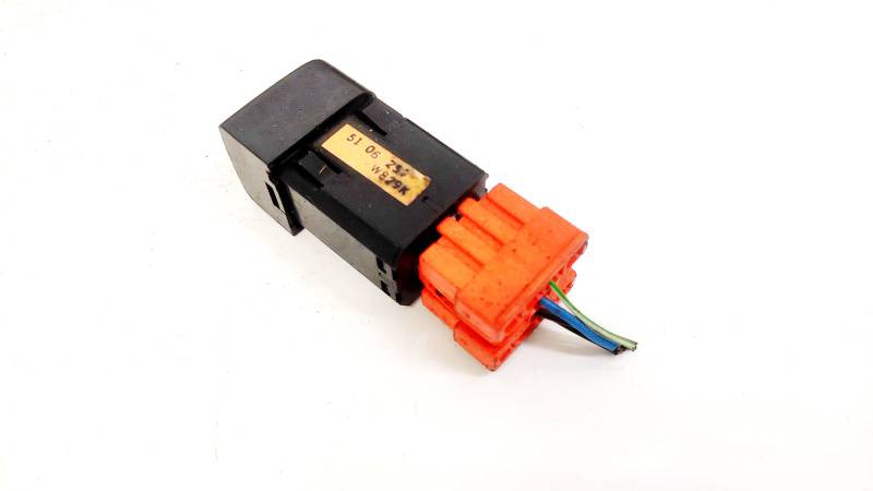 5106257 SAAB 9-3 2001 Przycisk regulatora wysokości lampy - Thumbnail 3