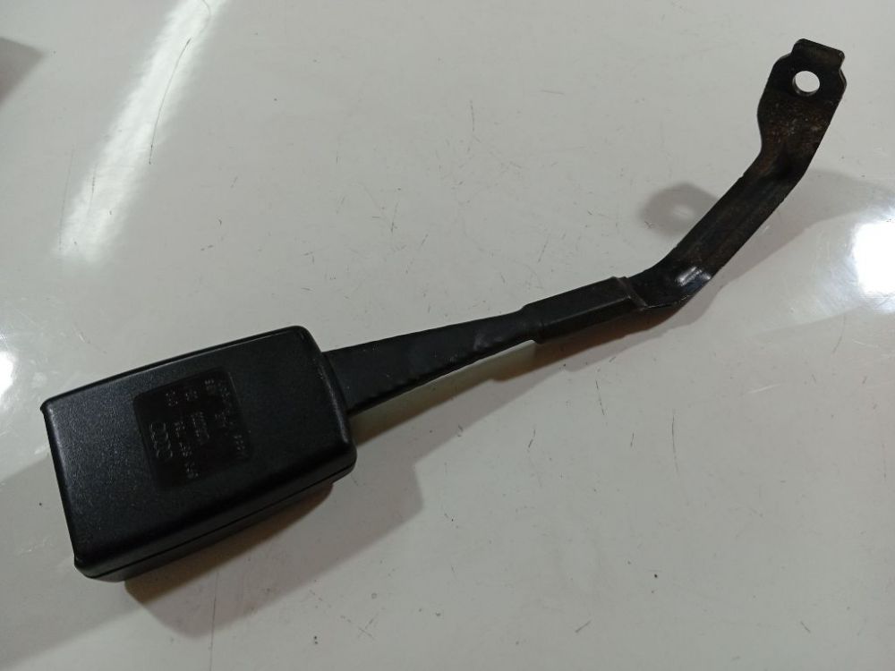 8P0857756 Audi A3 2003 Seat belt holder (Seat belt Buckle) - FRONT RIGHT - Thumbnail 2