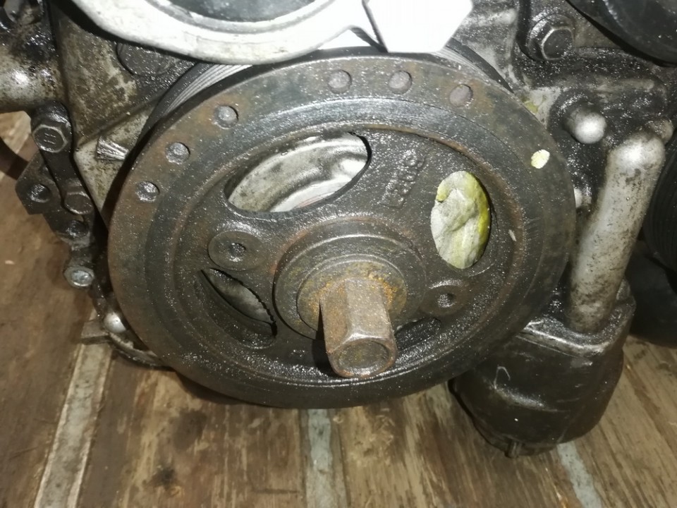 used used Crankshaft Belt Pulley Toyota Corolla Verso 2005 2.2L 30EUR