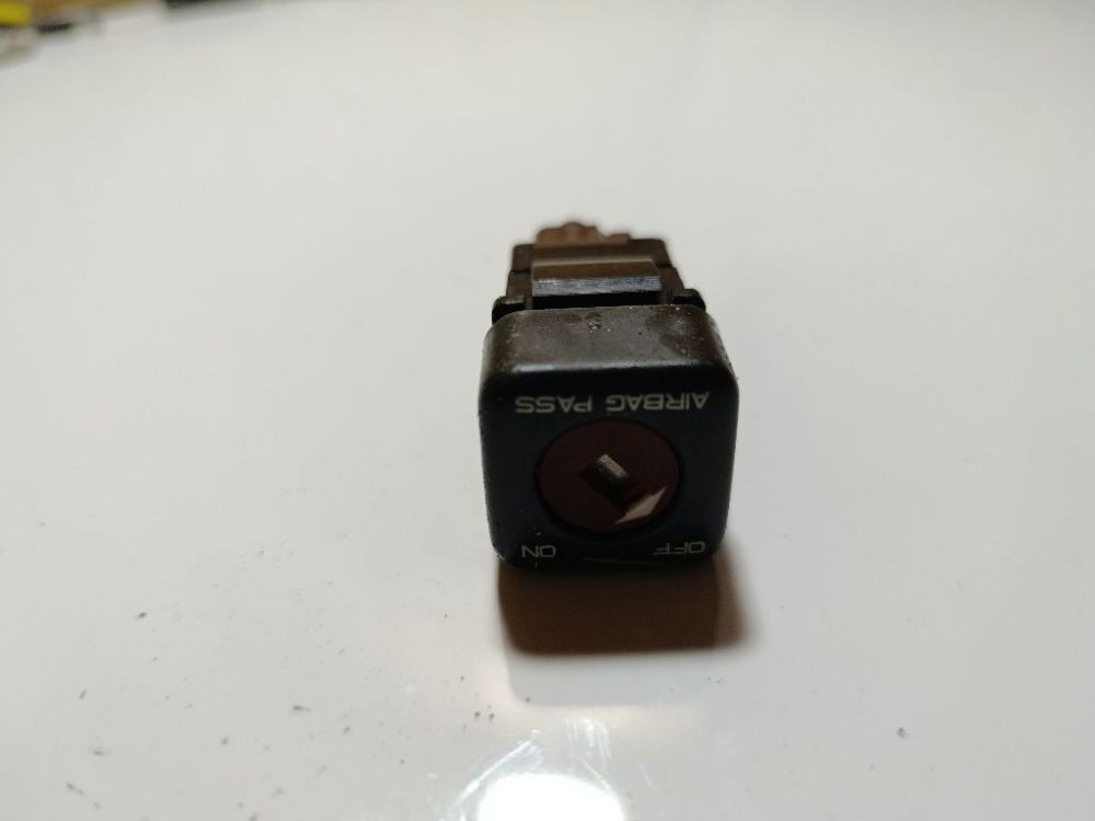 23143509303 Peugeot 407 2010 Turvatyynyn airbag merkkivalo palaa jatkuvasti tai vilkkuu - Thumbnail 2