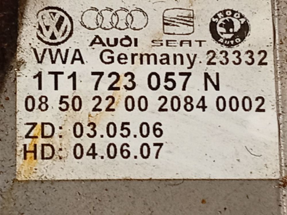 1T1723057N Skoda Octavia 2008 Pedal work, Brake pedal, Pedal bracket, Clutch pedal - Thumbnail 4