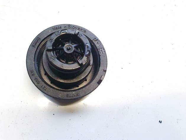 721659816 Ford Kuga 2025 Dangtelis vandens radiatoriaus (dangtelis issipletimo bakelio) - Thumbnail 3