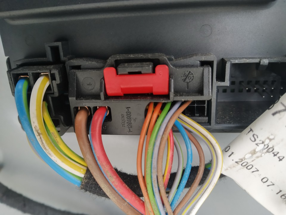 4F0959794E Audi A6 2007 Door control relay (DOOR CONTROL UNIT MODULE ECU ) - Thumbnail 3