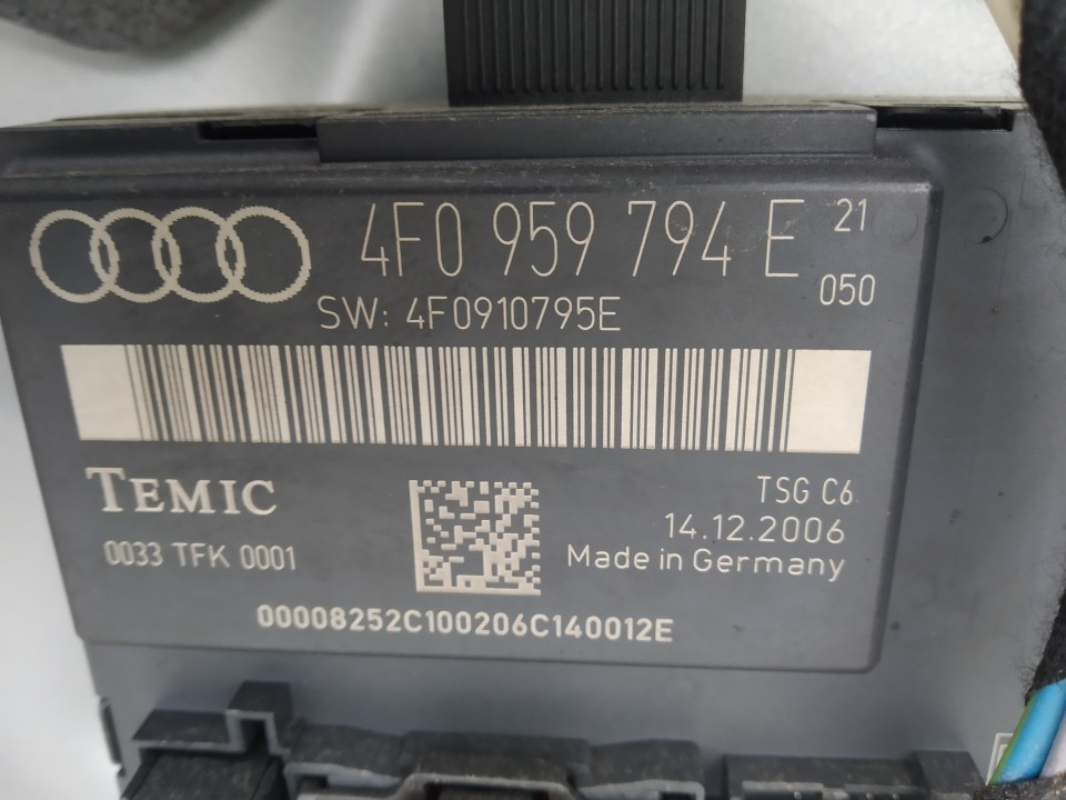 4F0959794E Audi A6 2007 Door control relay (DOOR CONTROL UNIT MODULE ECU ) - Thumbnail 2