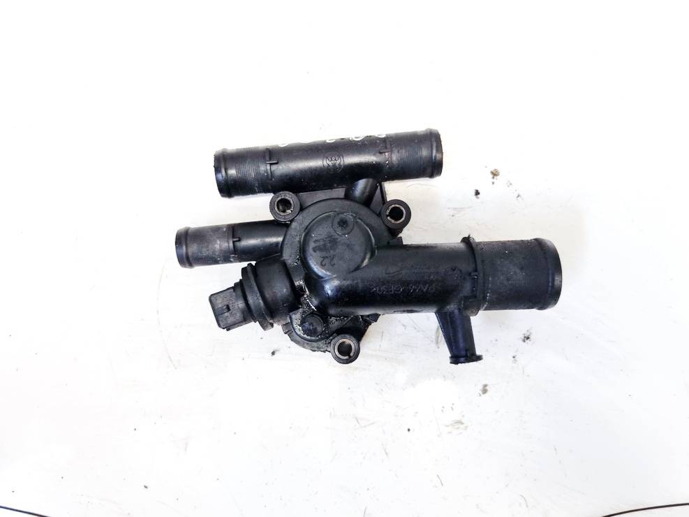 V701189C Nissan Primera 2004 Termostaattikotelo