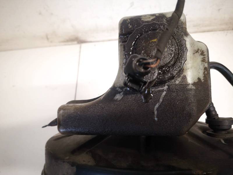 3C1611301 Volkswagen Passat 2011 Brake Master Cylinder Reservoir