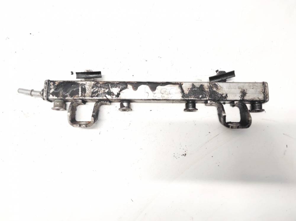 6M8G9D280AA Mazda 5 2005 Degvielas sadalītājs - Thumbnail 2