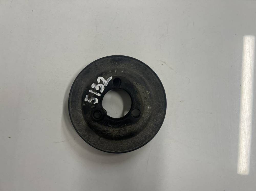 058121031B Audi A4 1995 Water Pump Pulley - Thumbnail 2