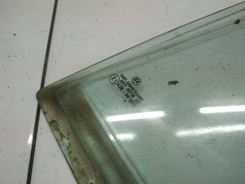 AS2 Volkswagen Golf 2004 Vitre arriere Gauche - Thumbnail 2