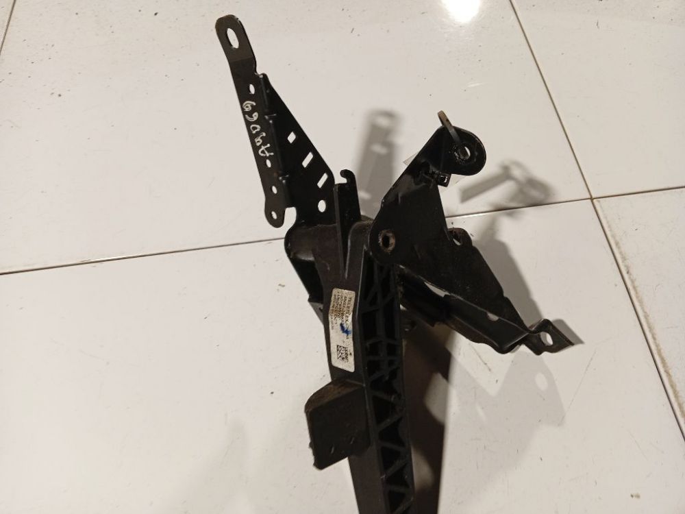 4N517B633EH Volvo V50 2005 Clutch pedal - Thumbnail 3