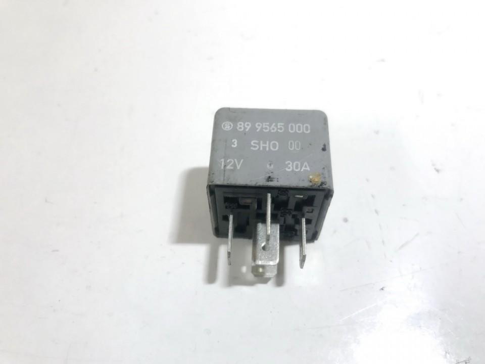 701915511 Volkswagen Transporter 1993 Relay module