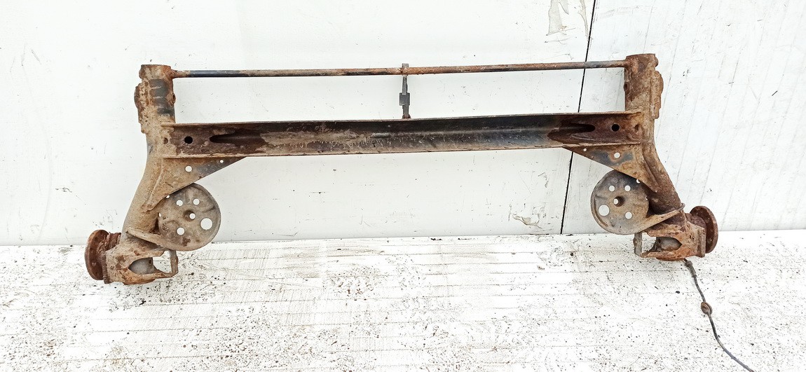 Audi A6 1997 Belka mostu - TYLNE