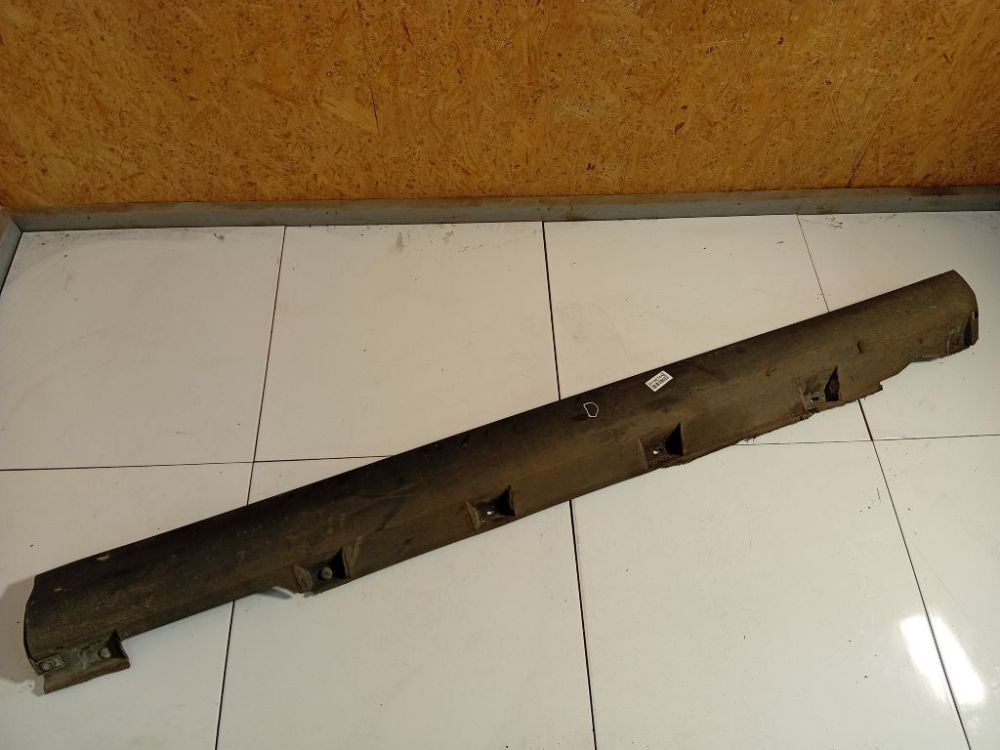 BM51A10154A Ford Focus 2011 Right Sill Moulding