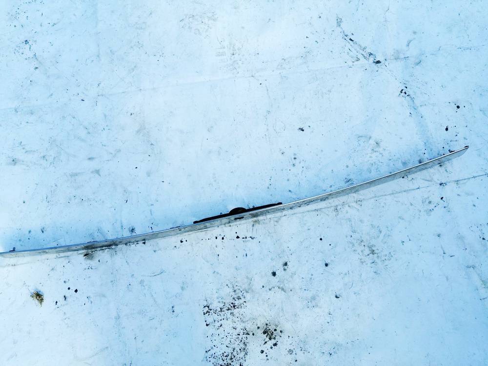 09177067 Opel Vectra 2004 Door handle tailgate boot trim strip cover - REAR - Thumbnail 2