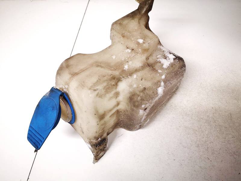 1J0955453N Volkswagen Golf 2003 Windshield Washer Reservoir tank (WASHER BOTTLE)