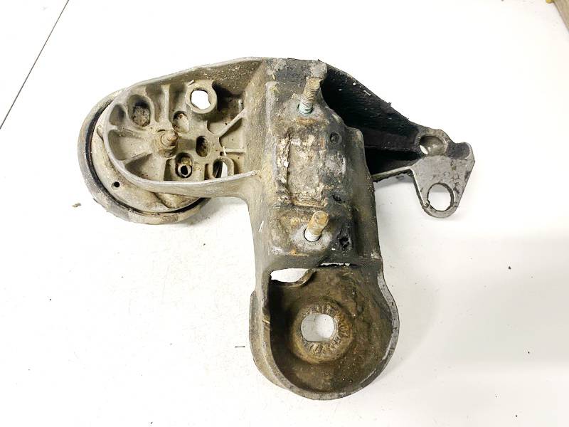 4B01993518 Volkswagen Passat 2000 Engine Mount Bracket and Gearbox Mount Bracket - Thumbnail 2