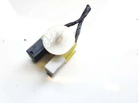 9008087019 Toyota Avensis 2003 Skrzynka bezpieczników - Thumbnail 3