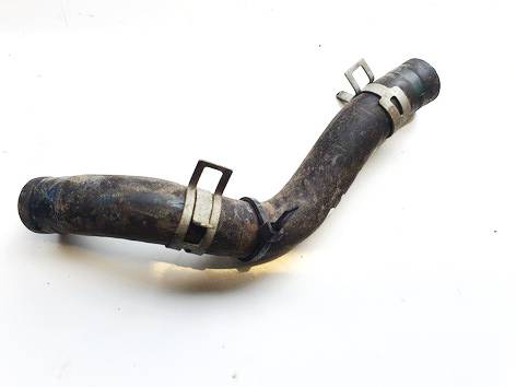 Toyota Avensis 2011 Wąż wodny