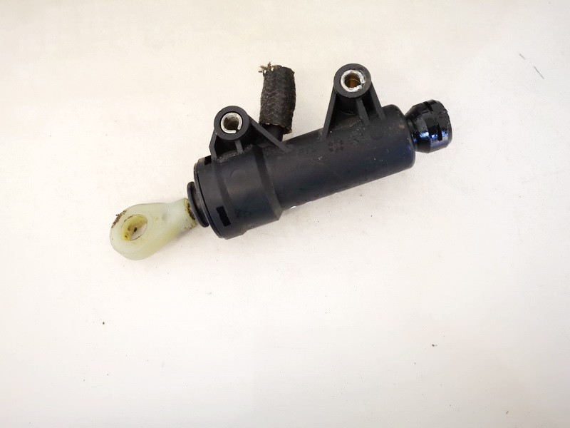21526758822 BMW 3-Series 2006 Master clutch cylinder