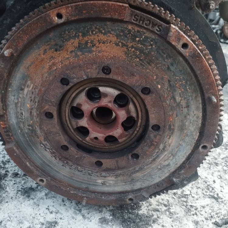 Ford Galaxy 2002 Flywheel (for Clutch)