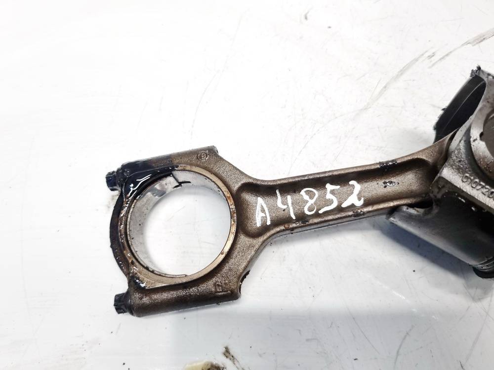 Opel Vectra 2000 Piston and Conrod (Connecting rod) - Thumbnail 3