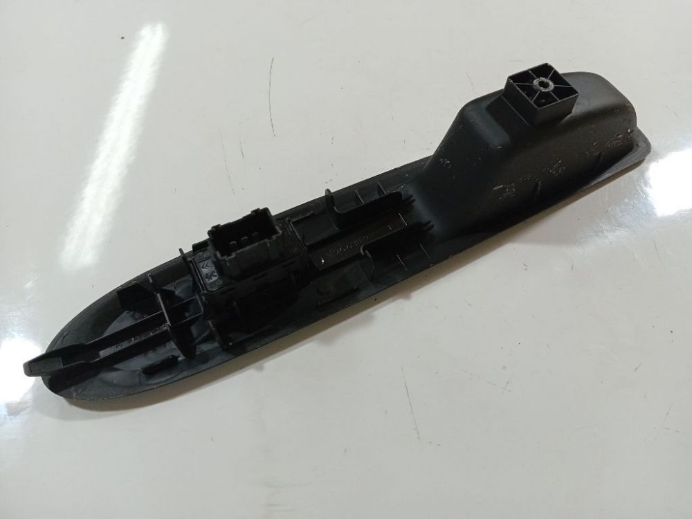 96638232XT Citroen DS3 2010 Stiklo valdymo mygtukas (lango pakeliko mygtukai) - Thumbnail 3