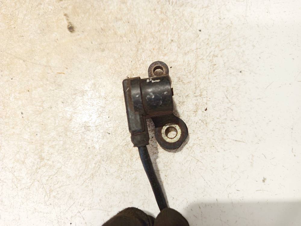 J5T151 Mazda 626 1999 Camshaft position sensor - Thumbnail 3