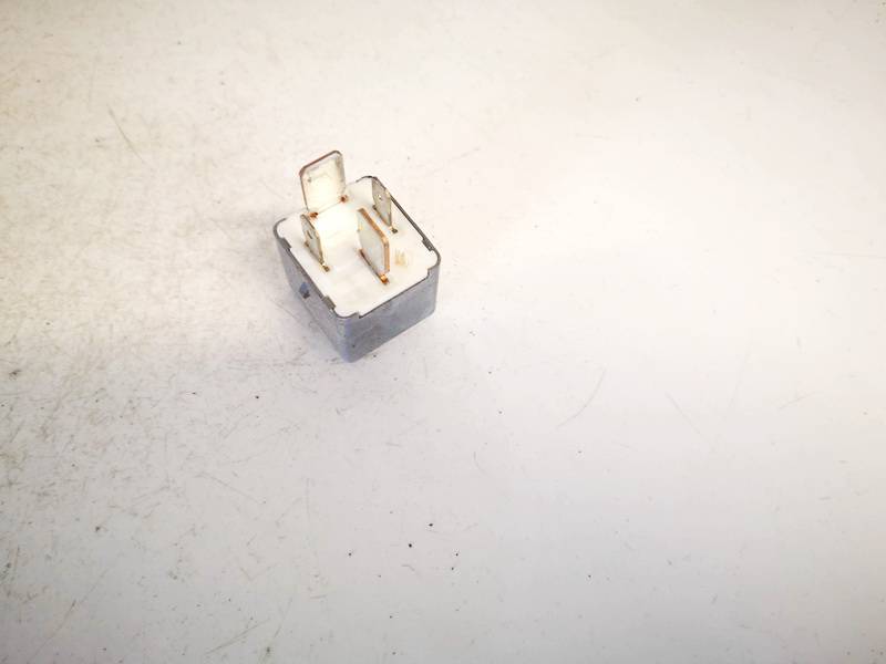 9008087030 Toyota Corolla Verso 2006 Relay module - Thumbnail 2