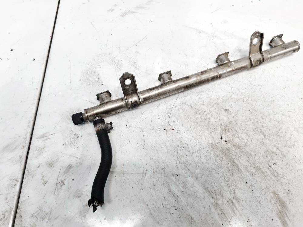 96614001 Mercedes-Benz A-CLASS 2000 Fuel injector rail (injectors)(Fuel distributor)
