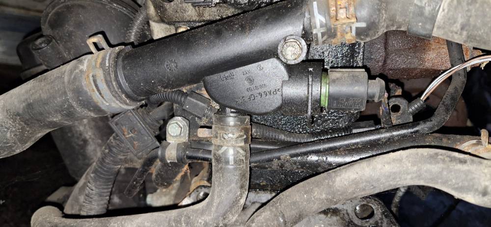 Audi A3 2000 fluide de refroidissement du moteur Thermostat - Thumbnail 2