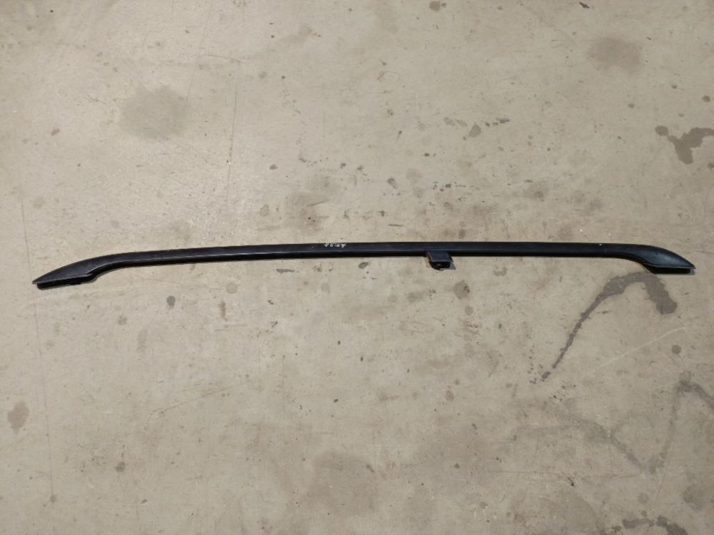 Audi A4 1996 Prawy reling dachowy