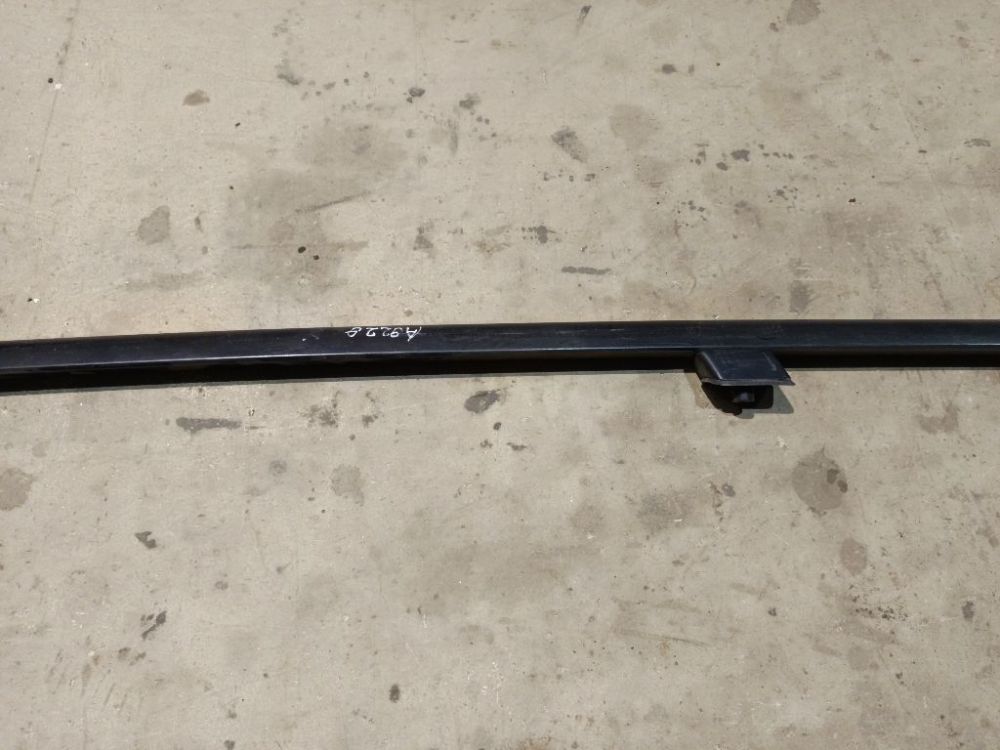 Audi A4 1996 Prawy reling dachowy - Thumbnail 3