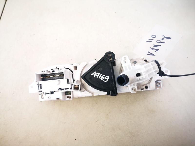 3M5T19980AD Ford Focus 2006 Climate Control Panel (heater control switches) - Thumbnail 3