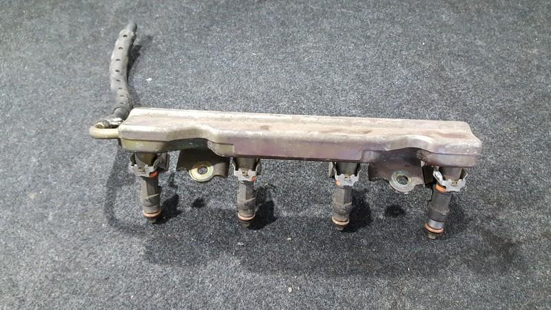 Micra Injector Code Nissan Micra 2005 Fuel injector rail (injectors)(Fuel distributor ...