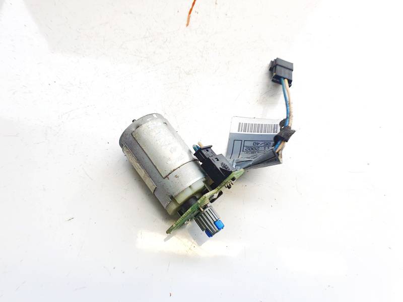 198380100 BMW 7-Series 2003 Sedynes varikliukas P.K.