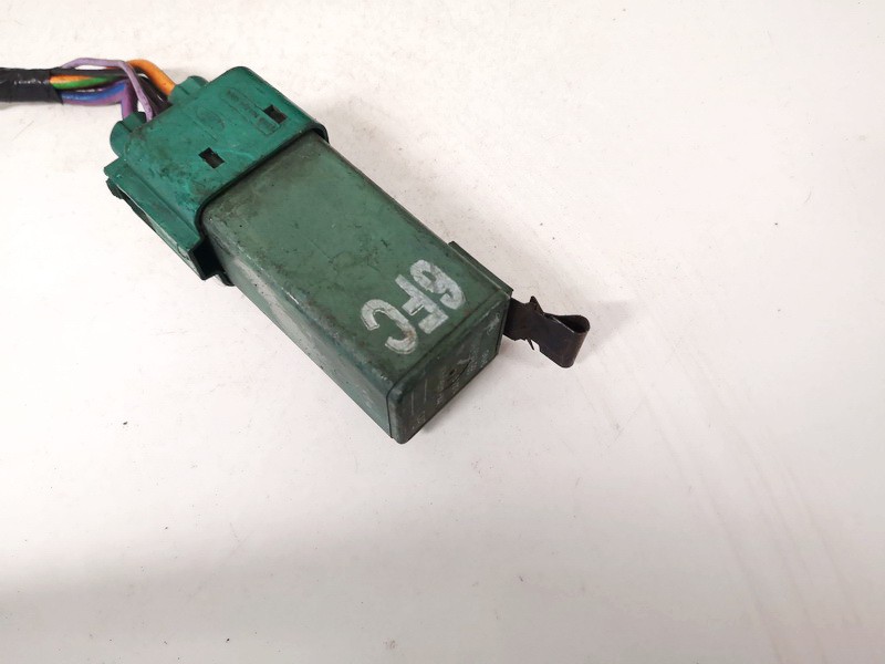 93ag8c616bb v23141b2101x6 Glow plug relay Ford Mondeo 1995 EIS01571258 Used Auto Parts Shop