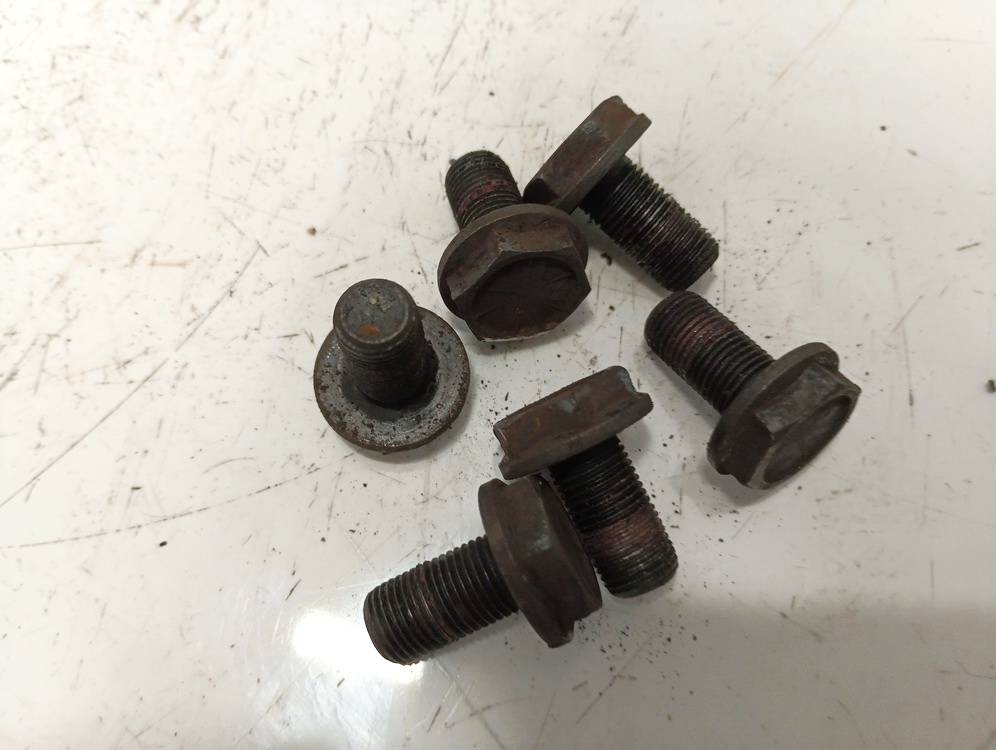 Volkswagen Touran 2003 Flywheel Bolt Screw